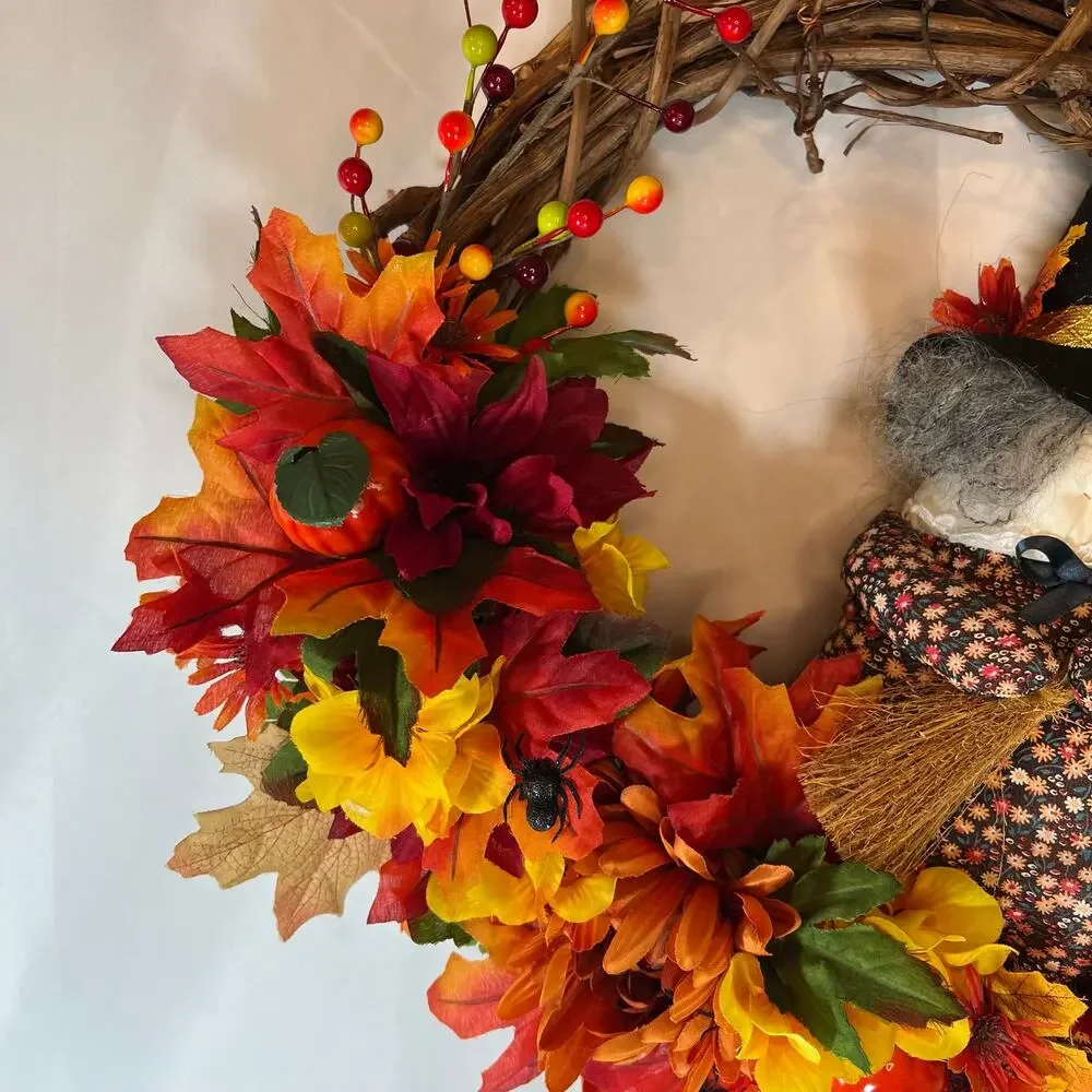 Vintage Halloween 17” Grapevine Wreath Witch Fall Leaves & Flowers Multicolor